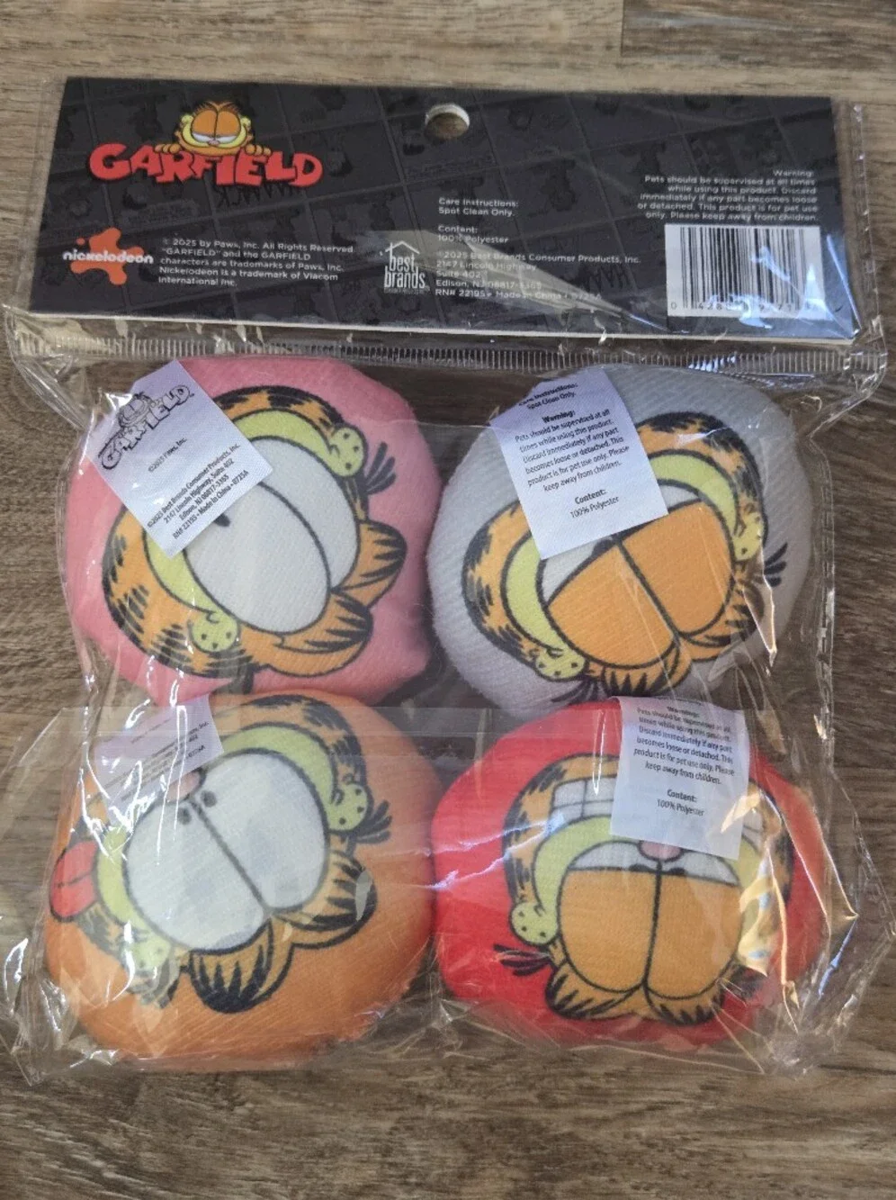 Garfield Placemat with 4 Pack Garfield Cat Toys
